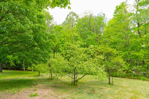 18 Church Place Wilmot NH 03287