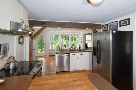 18 Church Place Wilmot NH 03287