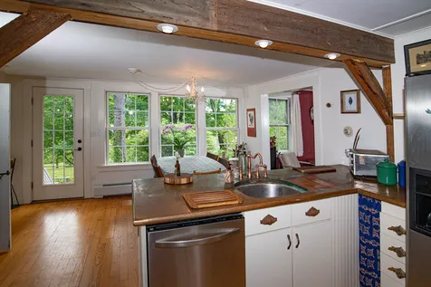 18 Church Place Wilmot NH 03287