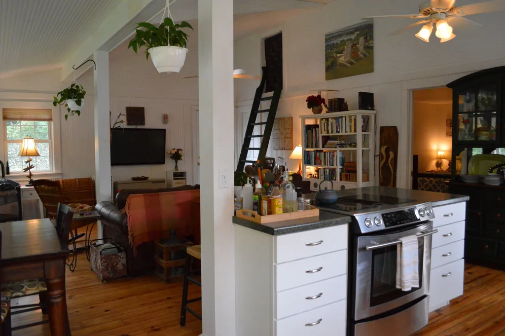 63 Causeway Road Colchester VT 05446