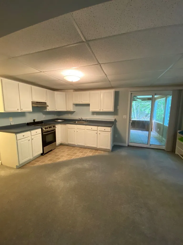 82 Oak Ridge Road Weare NH 03281