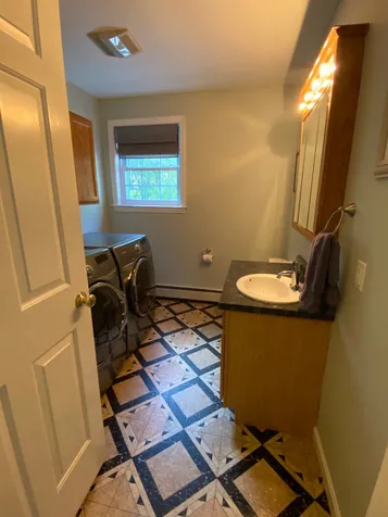 82 Oak Ridge Road Weare NH 03281