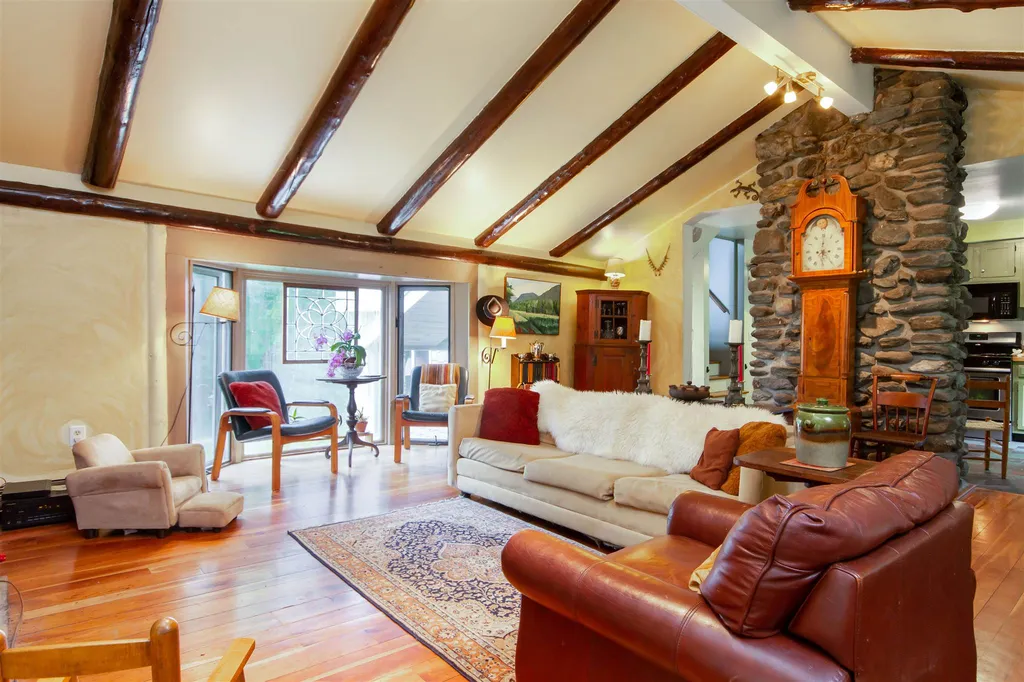 29 Metcalf View Underhill VT 05489