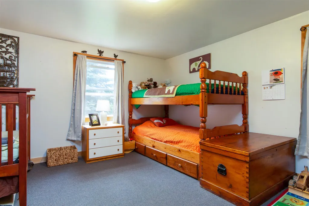 29 Metcalf View Underhill VT 05489