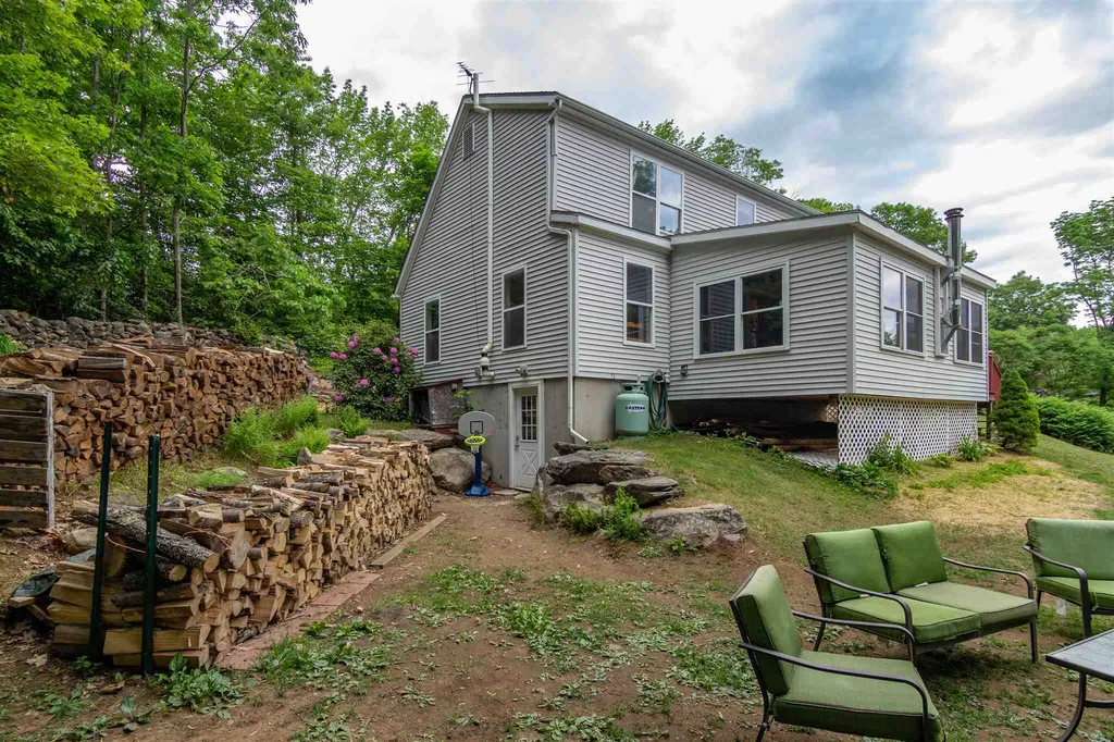 185 Bow Street Northwood NH 03261