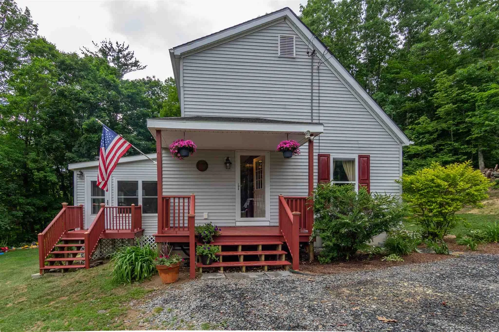185 Bow Street Northwood NH 03261