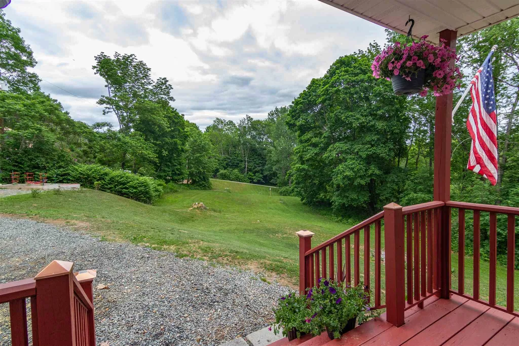 185 Bow Street Northwood NH 03261