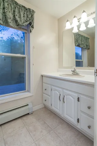 185 Bow Street Northwood NH 03261