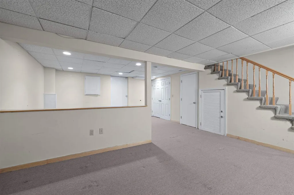 842 Beech Street Manchester NH 03104
