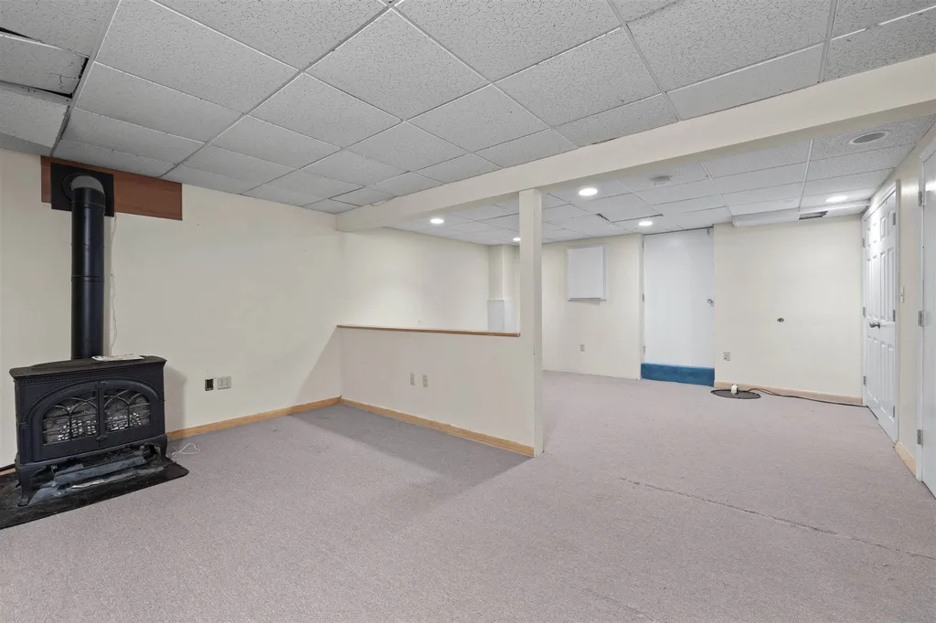 842 Beech Street Manchester NH 03104