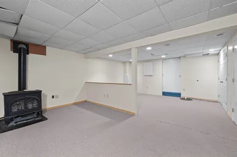 842 Beech Street Manchester NH 03104