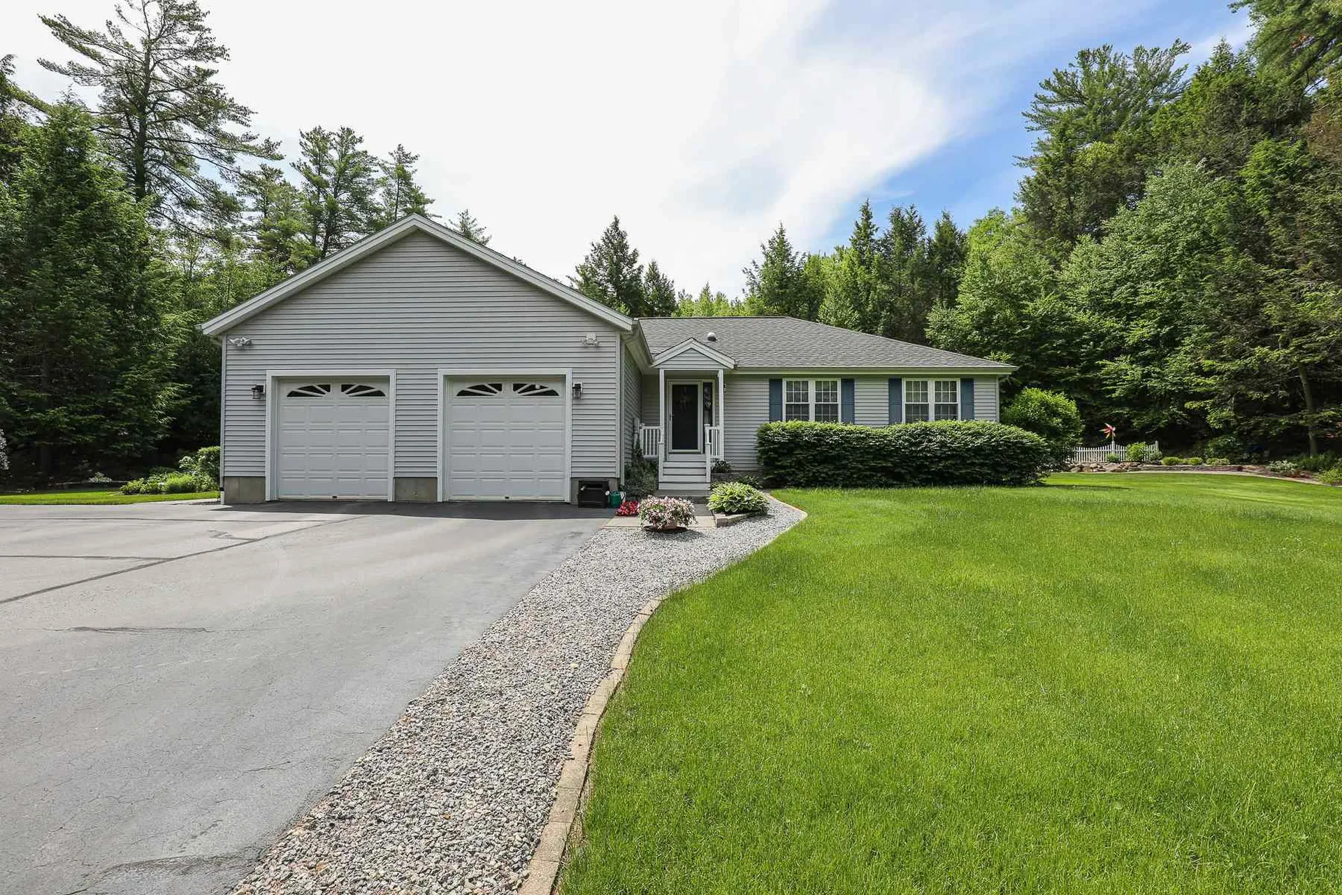 78 Bedford Road New Boston NH 03070