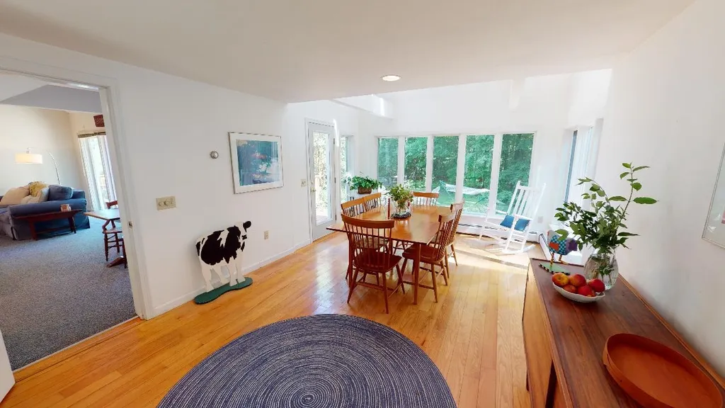 163 Grapevine Road Dunbarton NH 03046