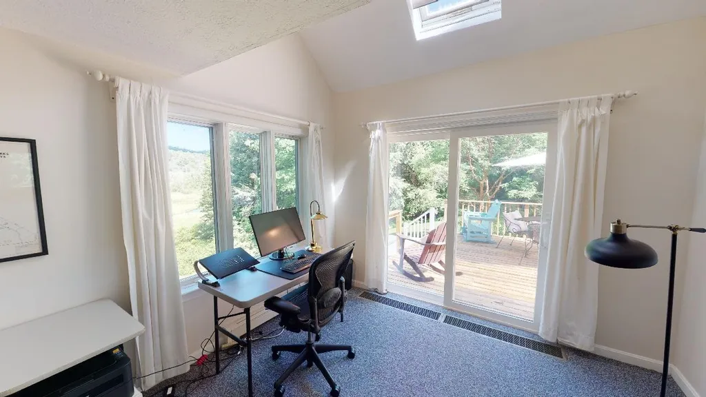 163 Grapevine Road Dunbarton NH 03046