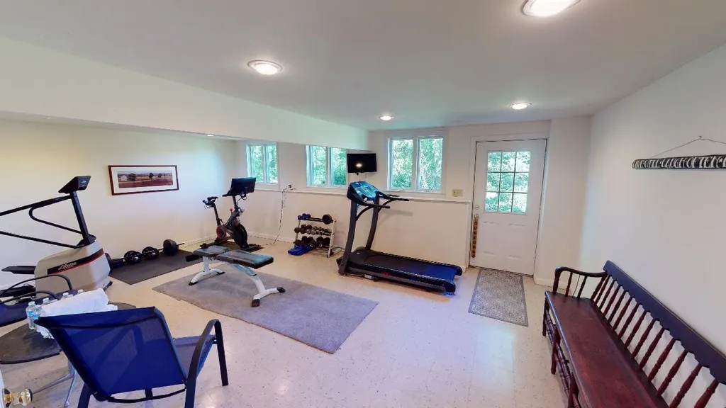 163 Grapevine Road Dunbarton NH 03046