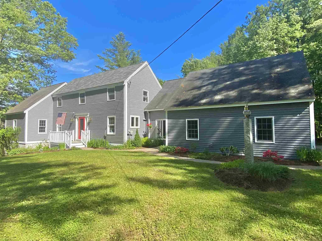 163 Grapevine Road Dunbarton NH 03046