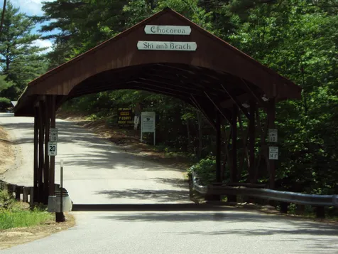 S Chocorua River Drive Tamworth NH 03886