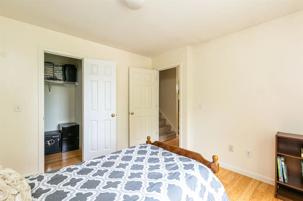 82 New Hampshire Drive Webster NH 03303