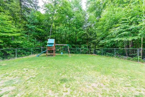 82 New Hampshire Drive Webster NH 03303