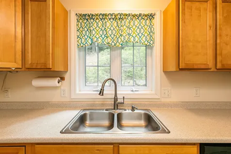 82 New Hampshire Drive Webster NH 03303