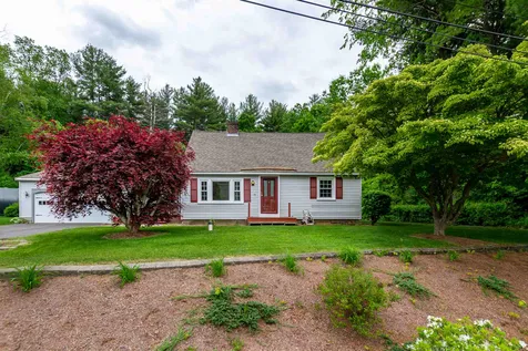 10 Kimball Avenue Plaistow NH 03865