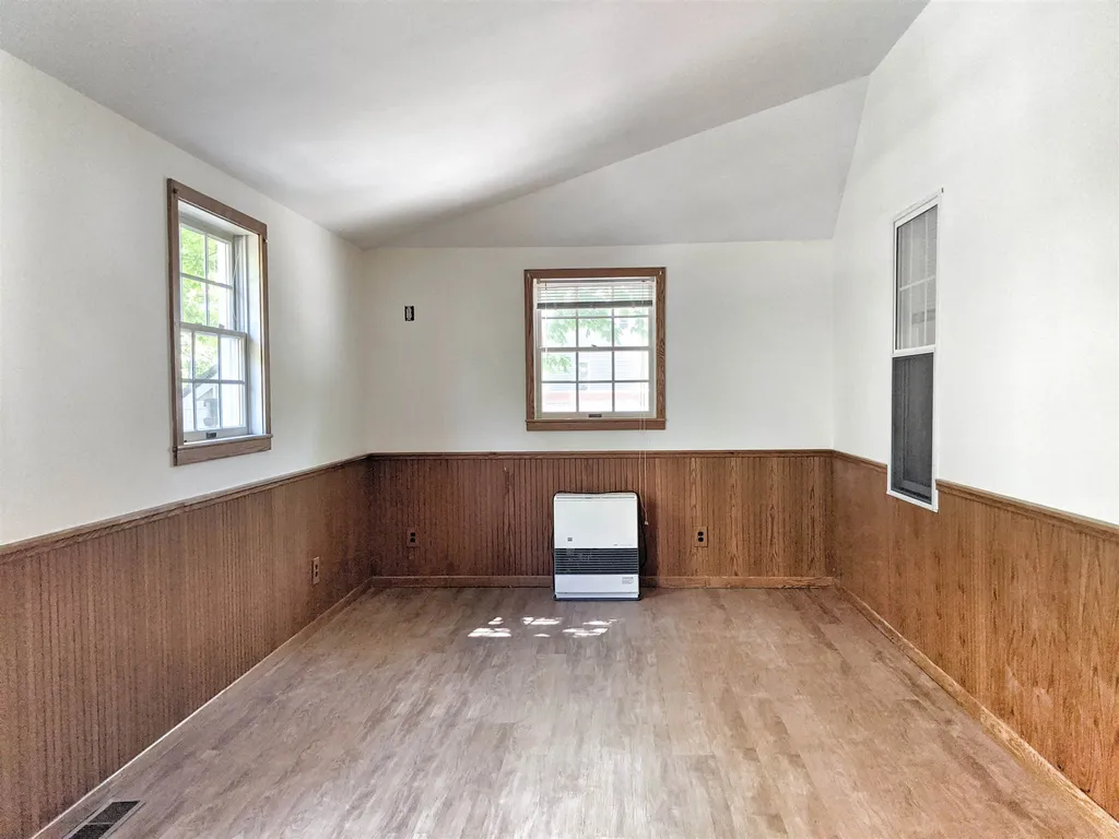 16 Water Street Meredith NH 03253