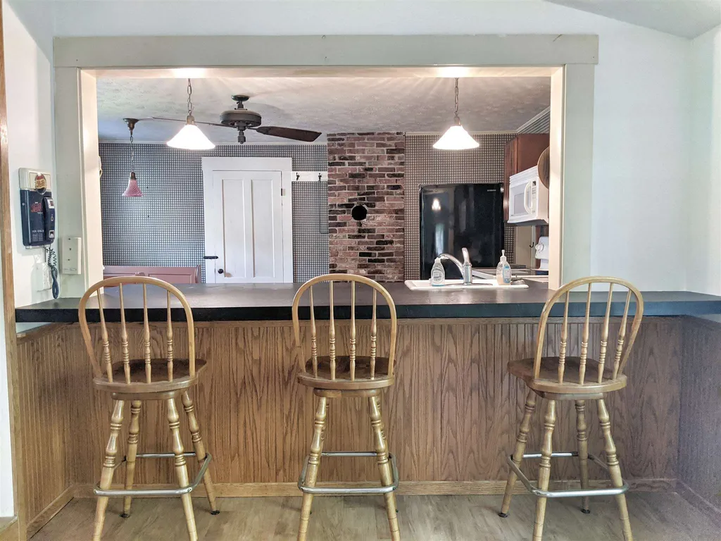 16 Water Street Meredith NH 03253