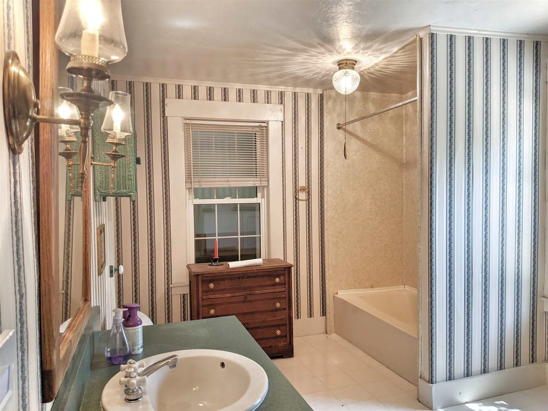 16 Water Street Meredith NH 03253
