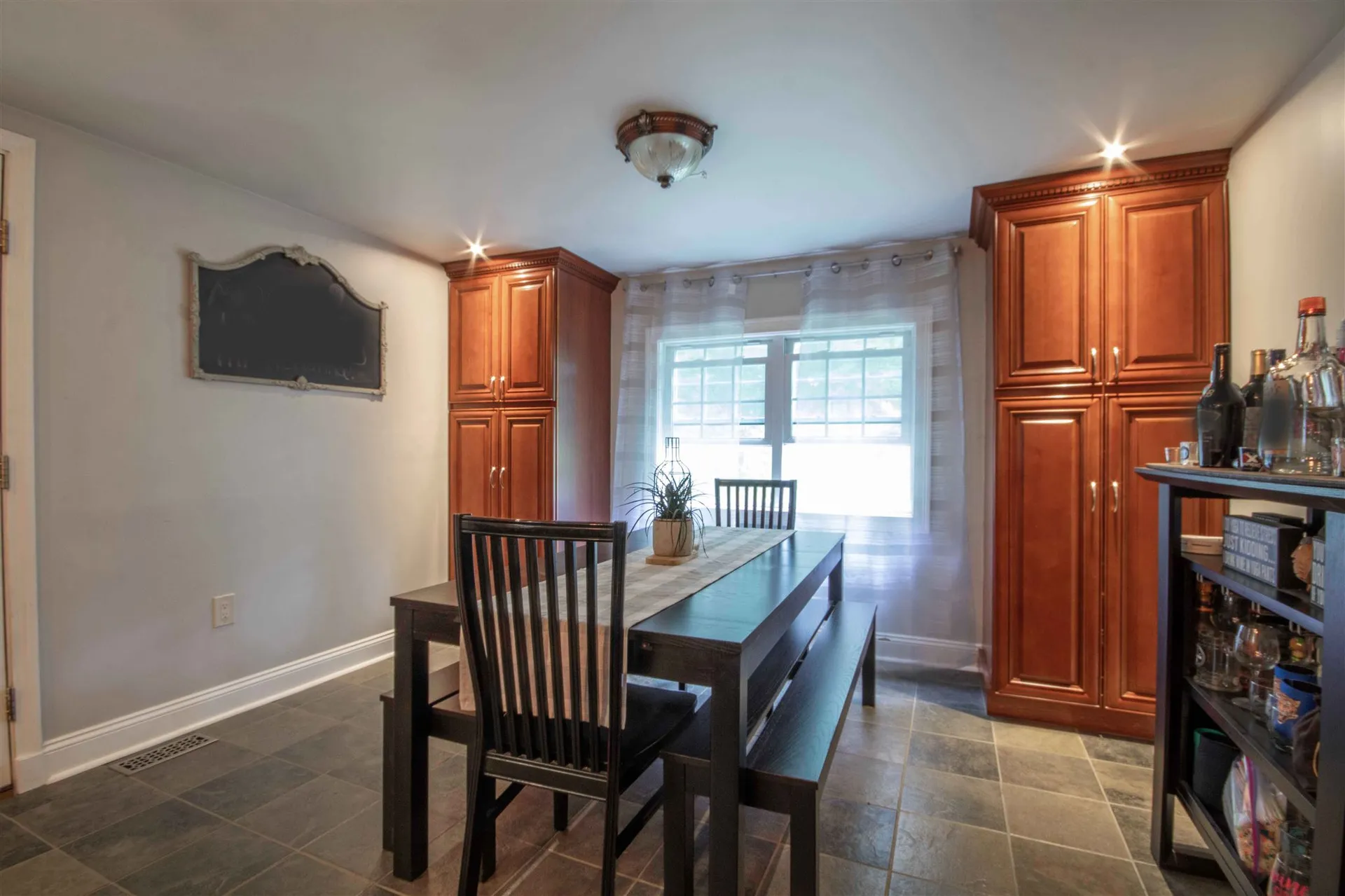 46 Dutton Road Pelham NH 03076