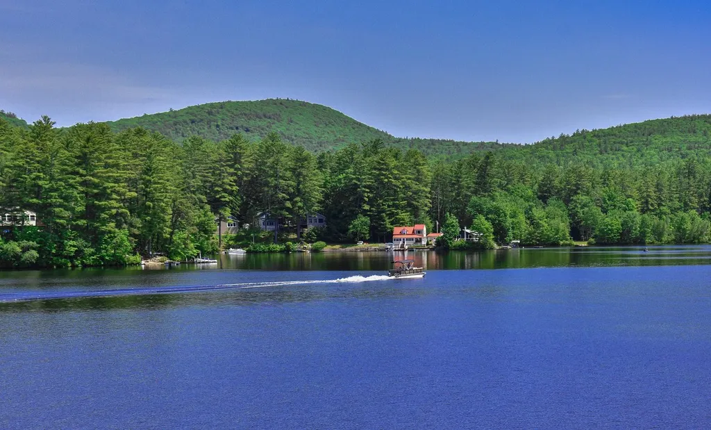29 Town Beach Road Winchester NH 03470