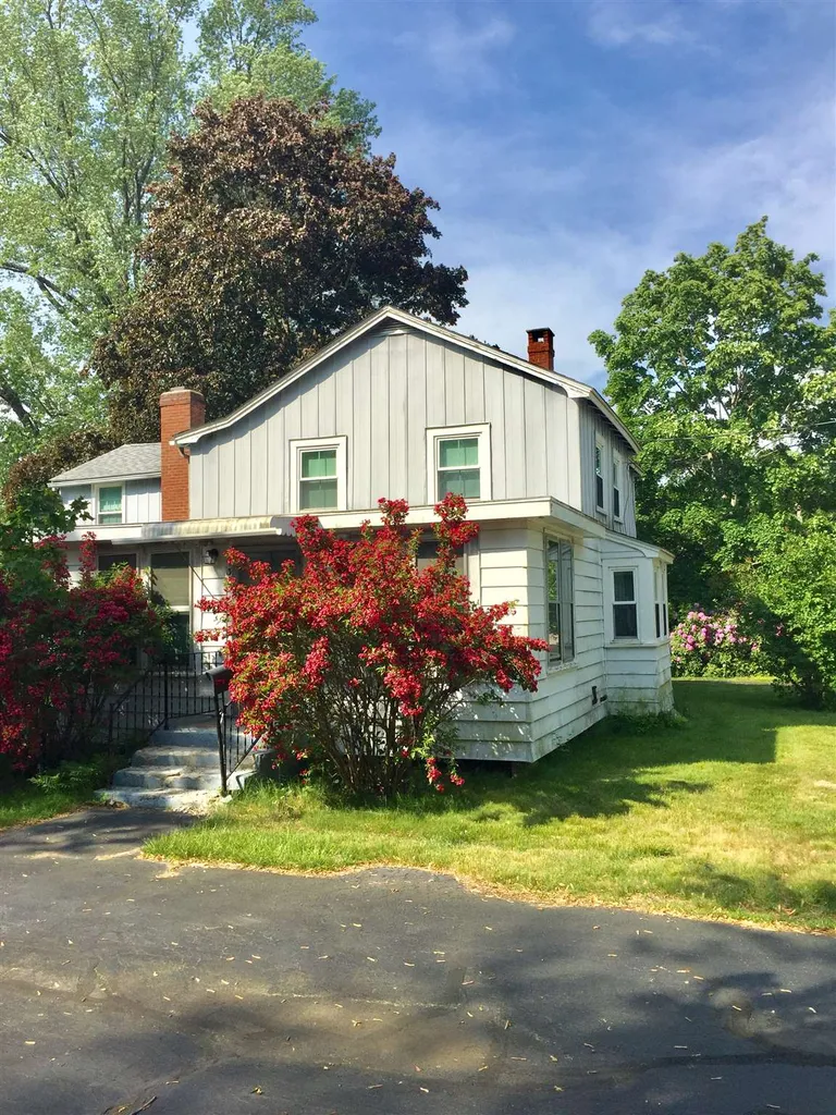 138 Leavitt Avenue Portsmouth NH 03801