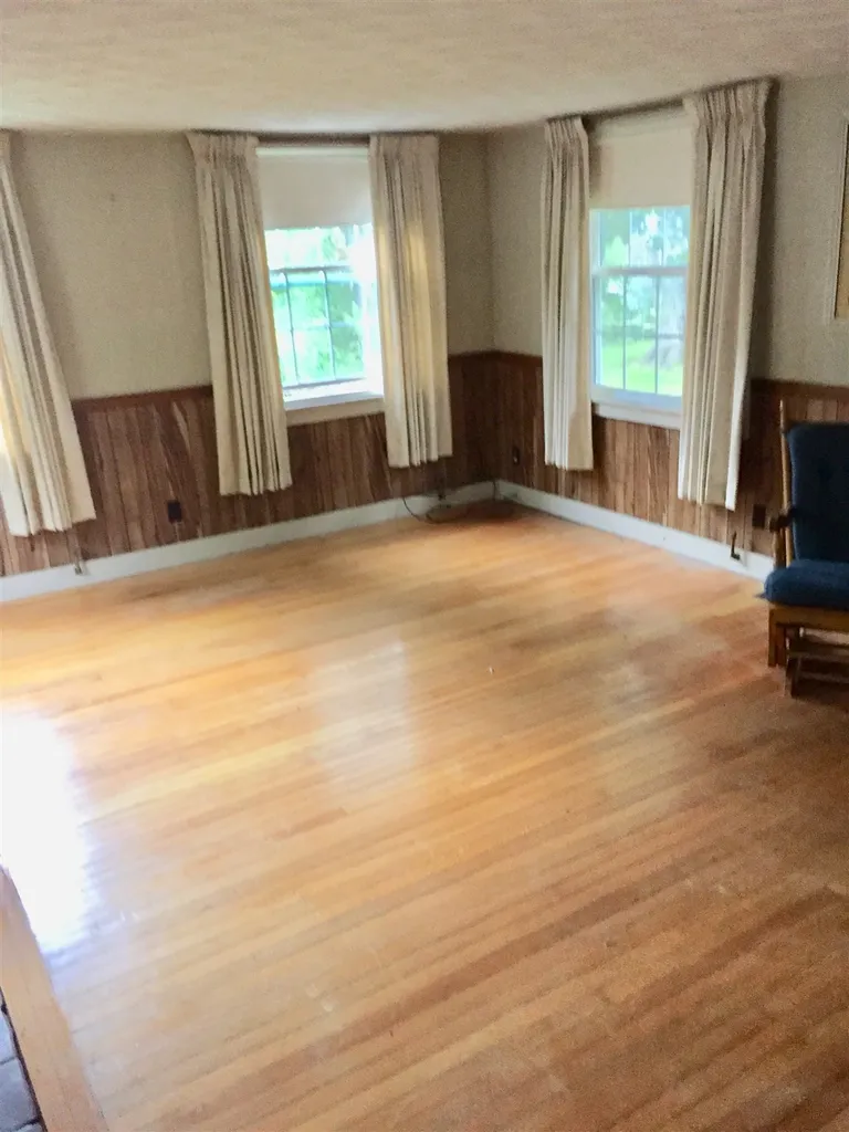 138 Leavitt Avenue Portsmouth NH 03801