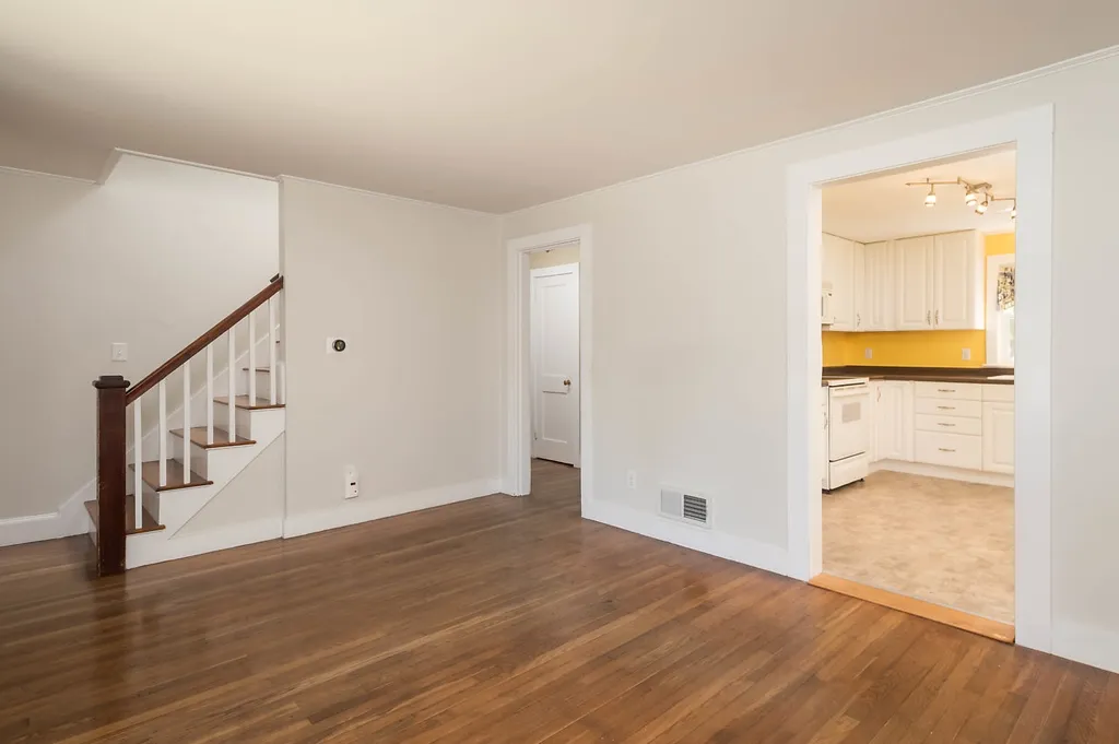 52 Maplecrest Street Newmarket NH 03857