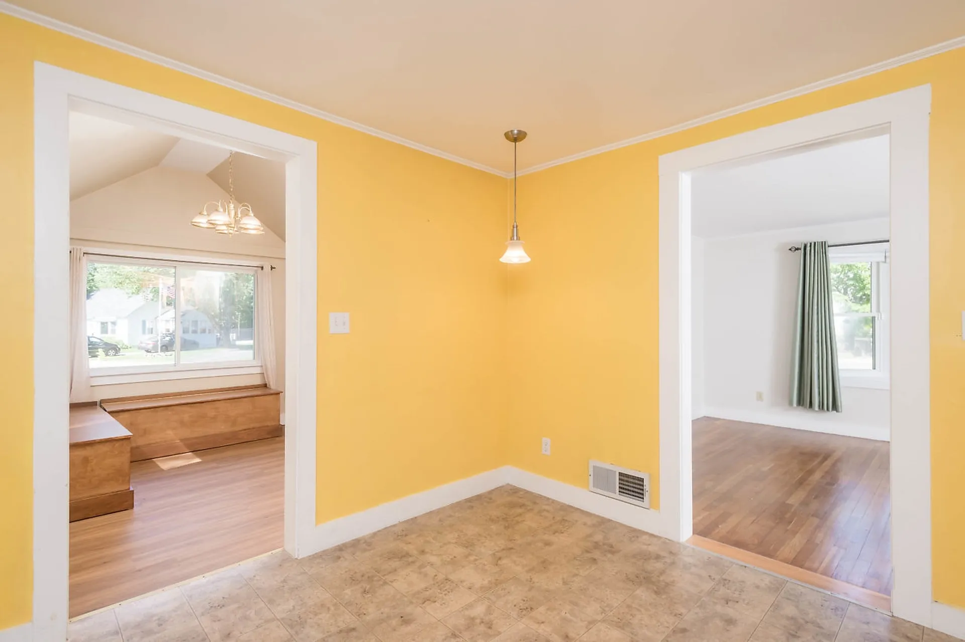 52 Maplecrest Street Newmarket NH 03857