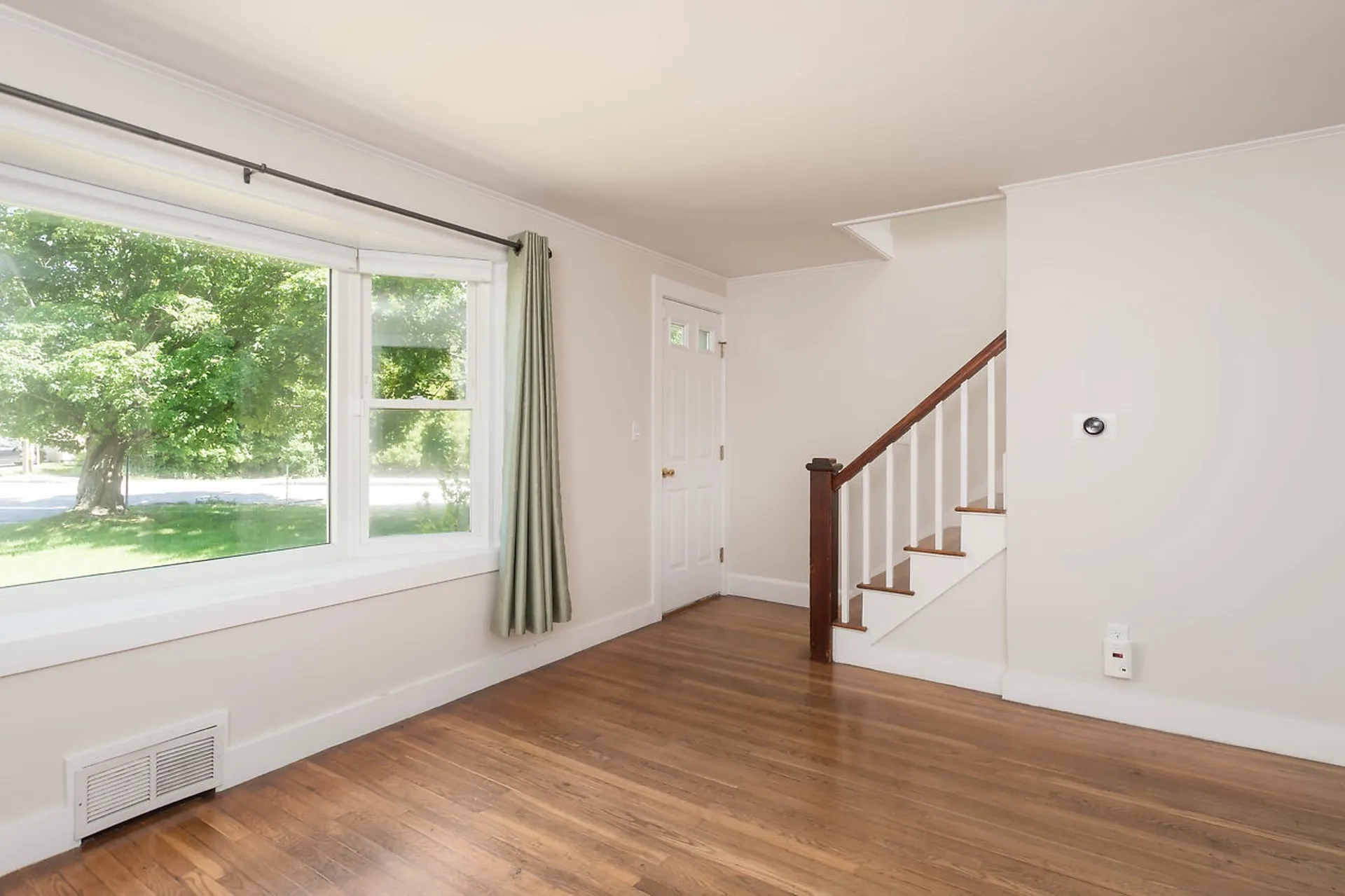 52 Maplecrest Street Newmarket NH 03857