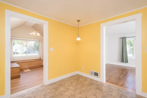 52 Maplecrest Street Newmarket NH 03857