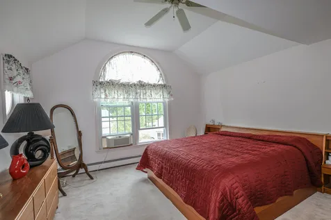 2 Wedgewood Circle Hooksett NH 03106
