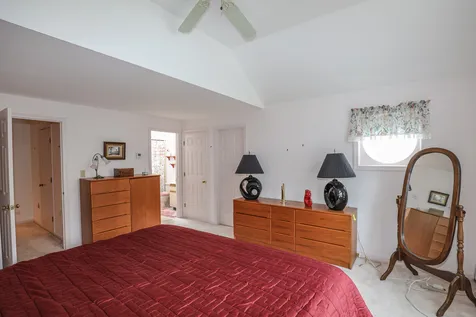 2 Wedgewood Circle Hooksett NH 03106