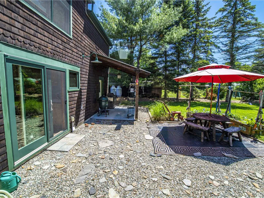 5 Cedar Circle Jericho VT 05465