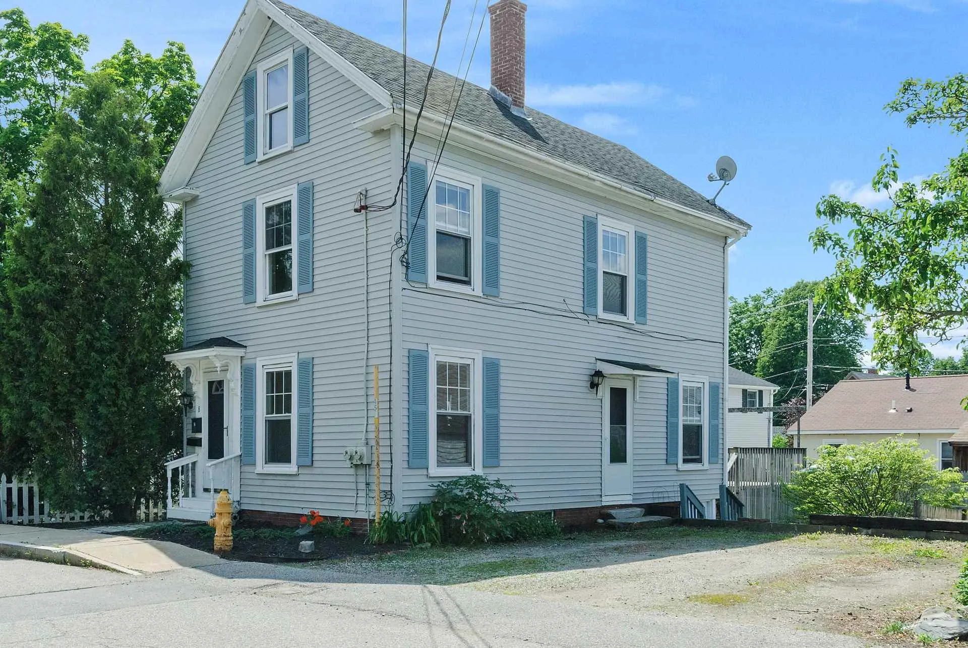 8 Pleasant Street Kittery ME 03904