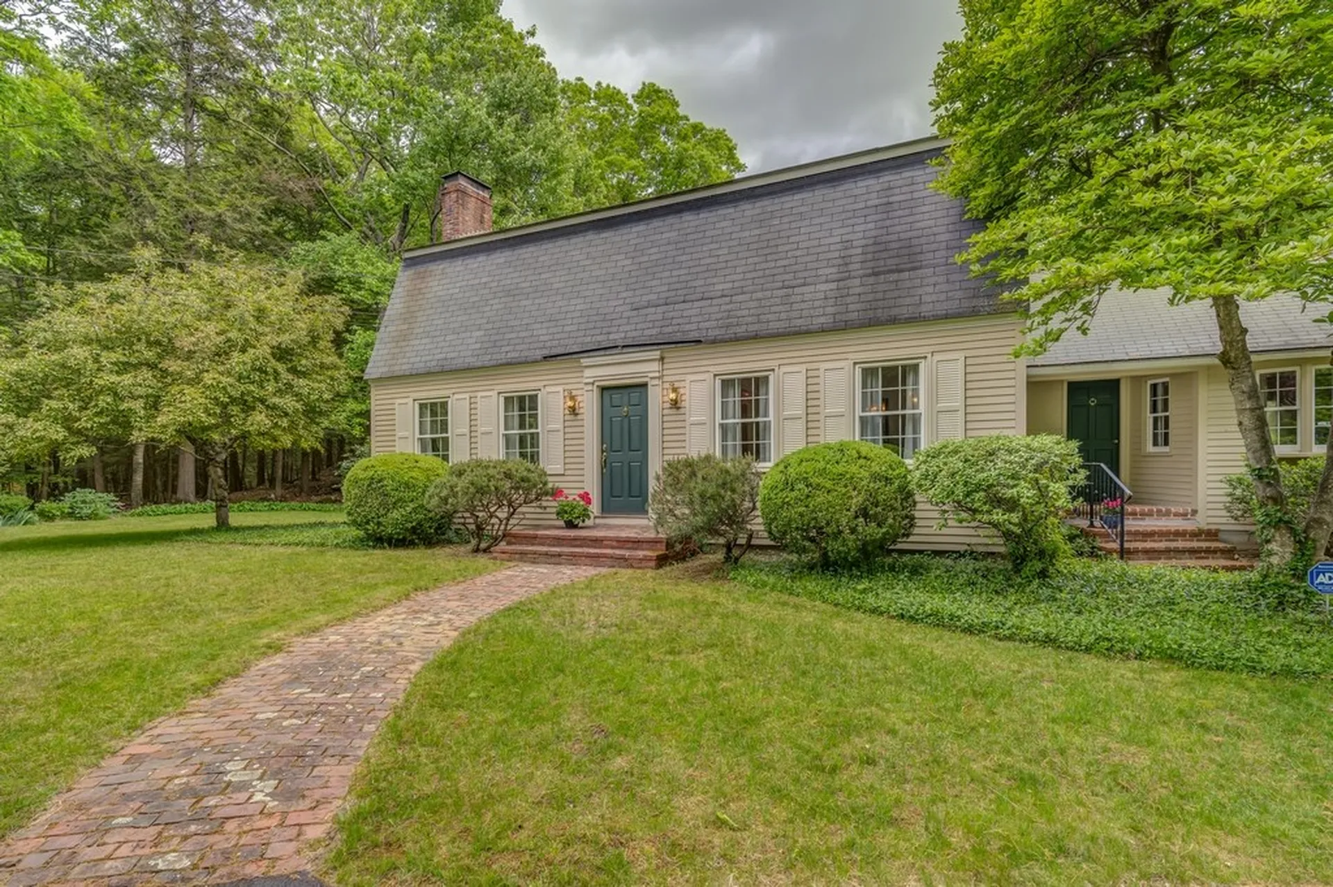 24 Woodland Drive Amherst NH 03031