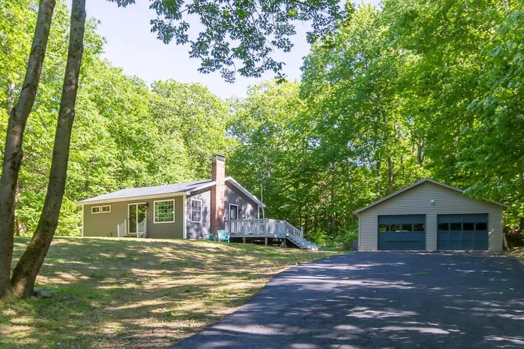 85 Dutile Road Belmont NH 03220