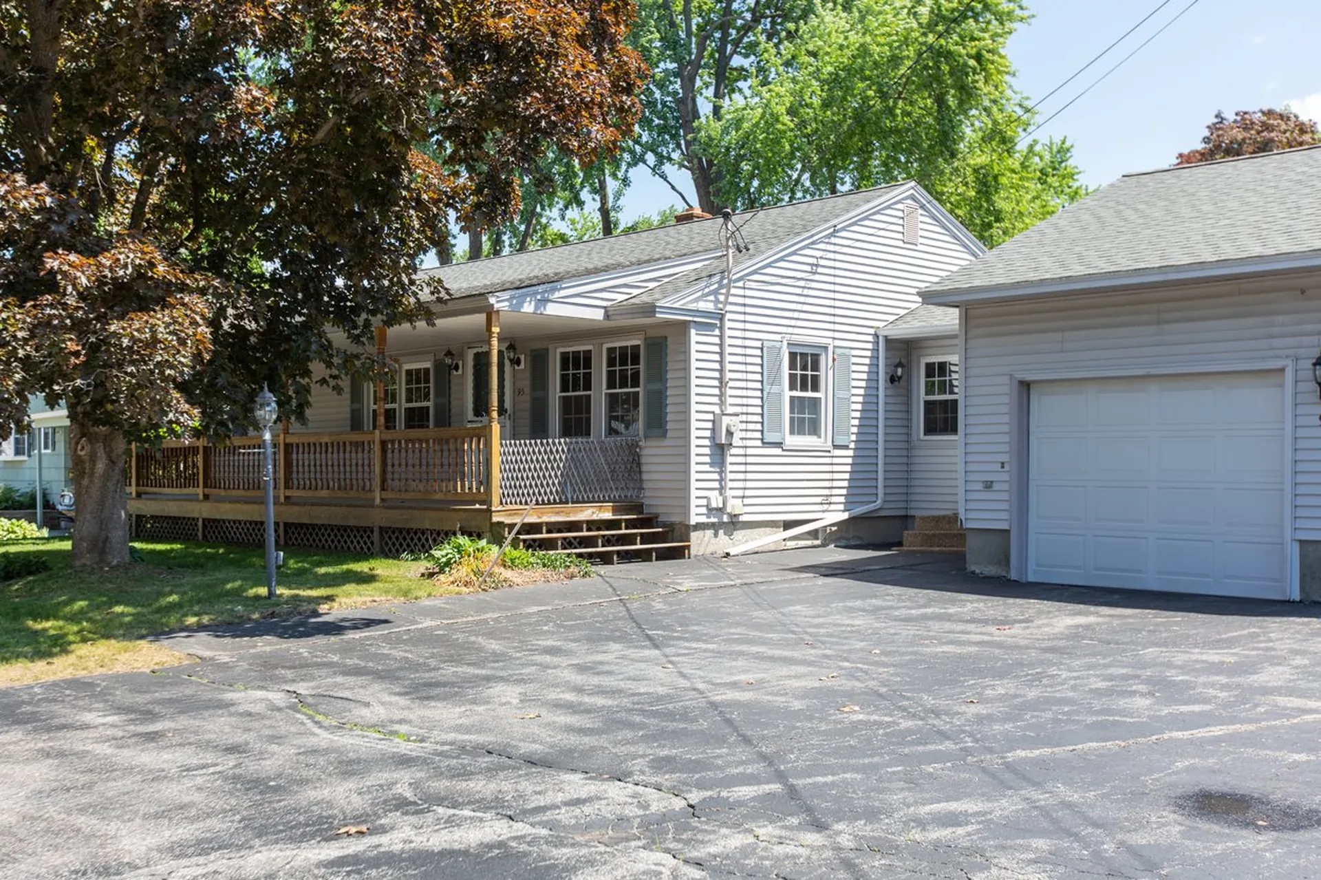 95 Gray Street Manchester NH 03103