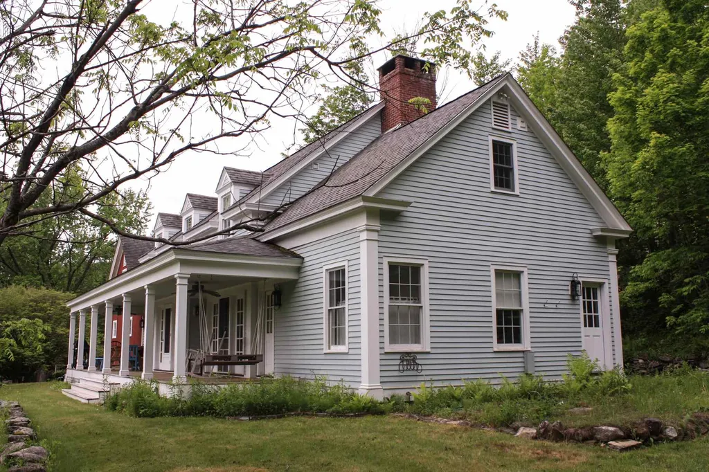 498 Dodge Road Chester VT 05143