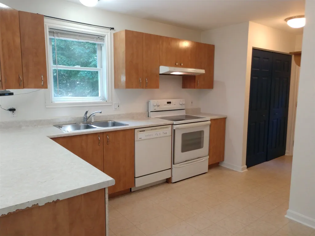 507 Deer Meadow Road Webster NH 03303