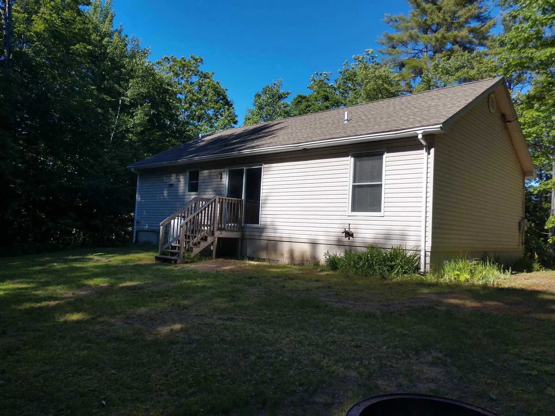 507 Deer Meadow Road Webster NH 03303