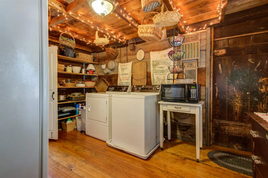 290 Stoneham Road Brookfield NH 03872