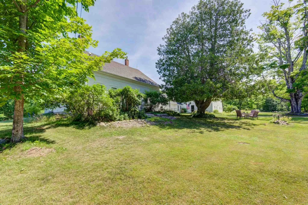 290 Stoneham Road Brookfield NH 03872