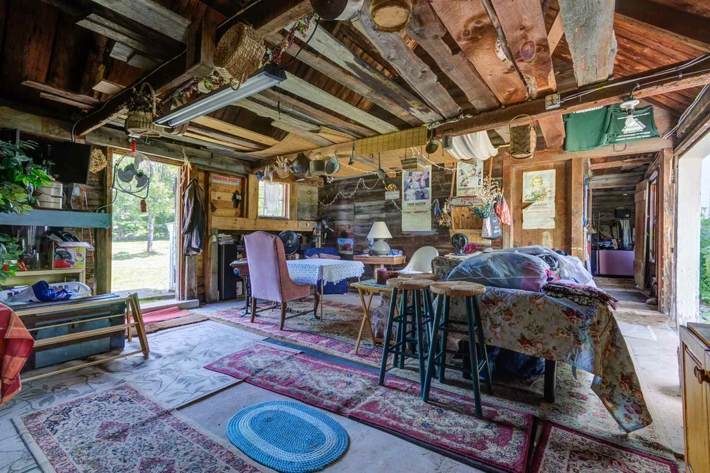 290 Stoneham Road Brookfield NH 03872