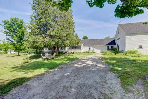 290 Stoneham Road Brookfield NH 03872